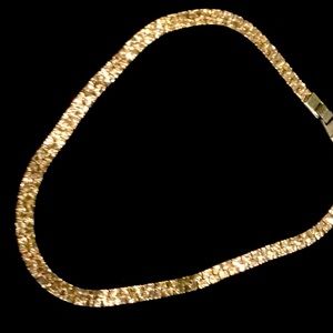 18” necklace gold color